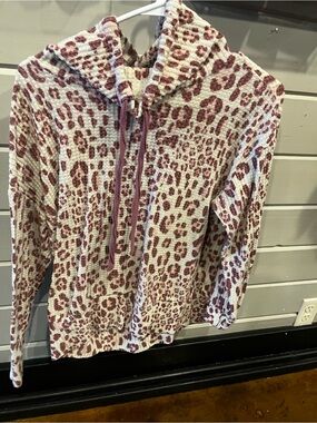 Como Vintage Pink/Cream Leopard Print Hooded Sweater